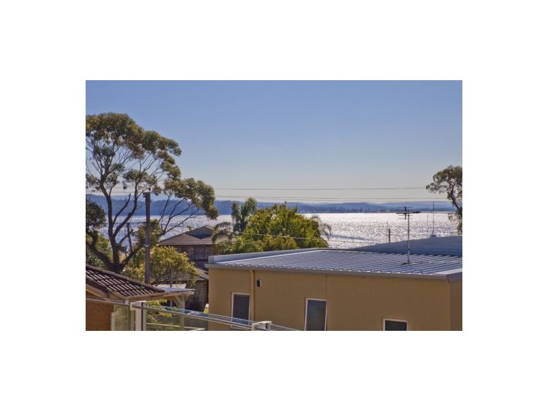 3/72 Dilkera Ave, Valentine NSW 2280