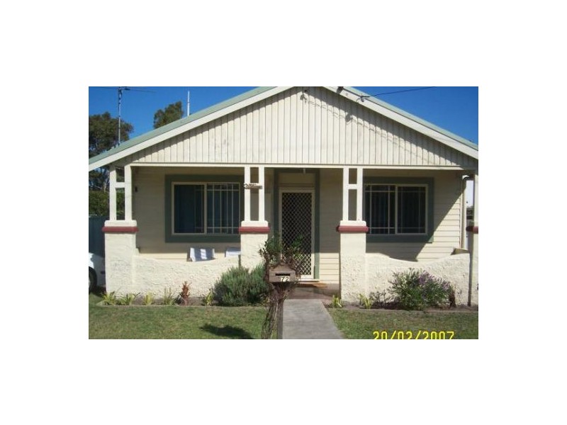 72 Evans Street, Belmont NSW 2280