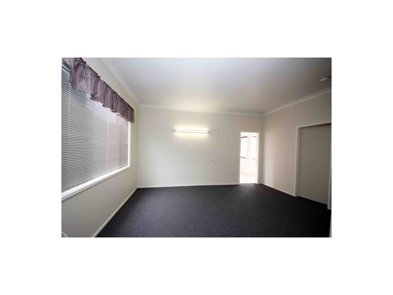 14 Young Road, Broadmeadow NSW 2292