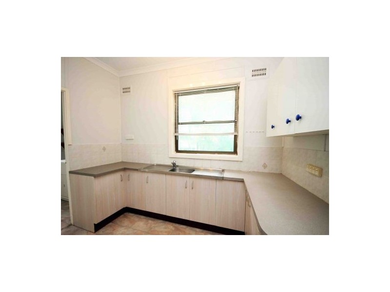 357 Pacific Hwy, Belmont North NSW 2280