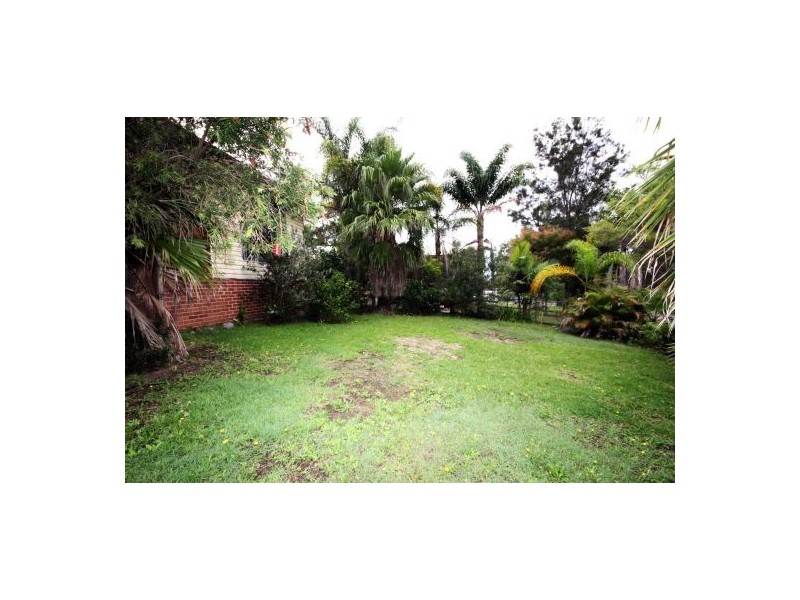 357 Pacific Hwy, Belmont North NSW 2280