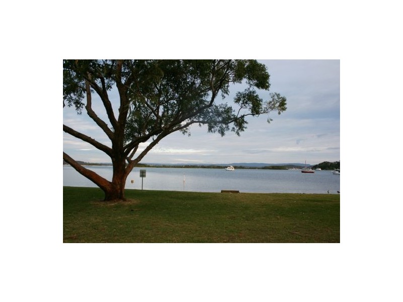 27-51 Haddon Crescent, Marks Point NSW 2280