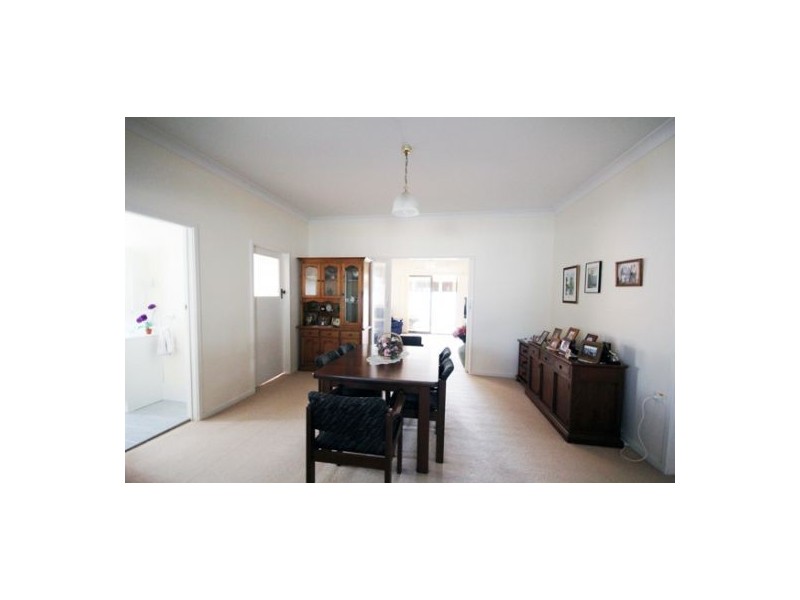 15 Village Bay Close, Marks Point NSW 2280