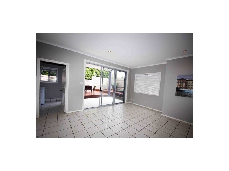 30 Eames Avenue, Stockton NSW 2295