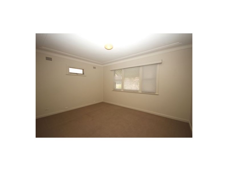 375 Pacific Highway, Belmont NSW 2280