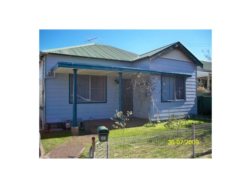32 Church Street, Mayfield NSW 2304