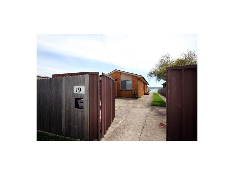 19 Village Bay Close, Marks Point NSW 2280