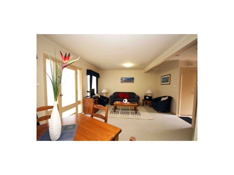 418 CURRAWONG RAFFERTYS RES, Cams Wharf NSW 2281