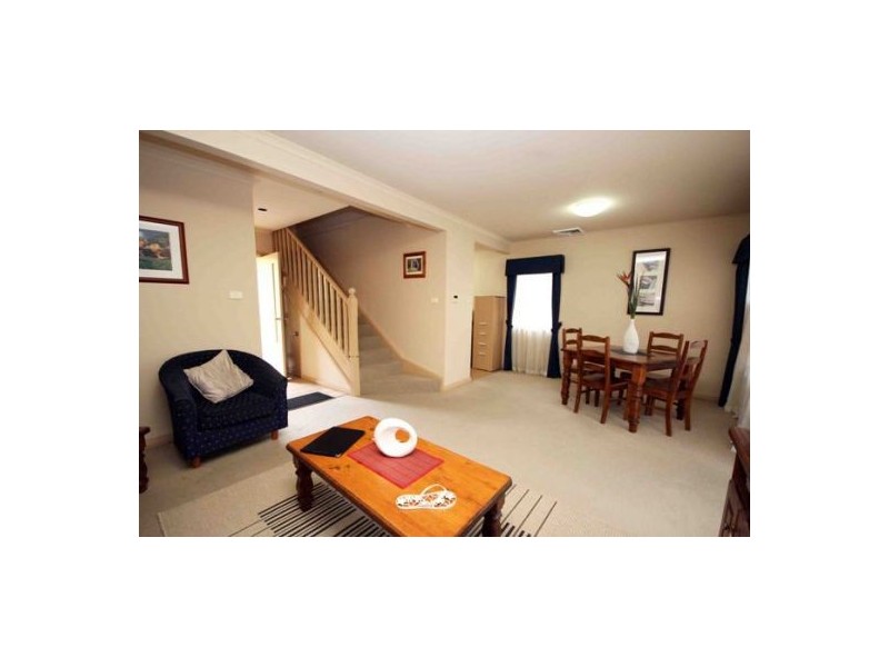 418 CURRAWONG RAFFERTYS RES, Cams Wharf NSW 2281