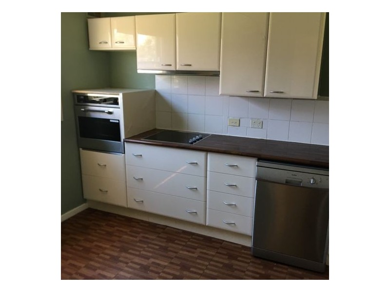 22 Brooks Ave, Cardiff NSW 2285