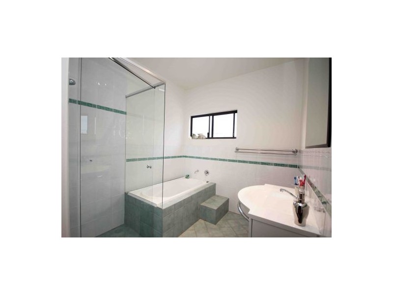 48 Woods Street, Redhead NSW 2290