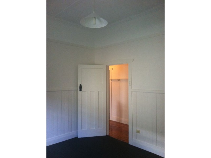 34 Pulver Street, Hamilton South NSW 2303