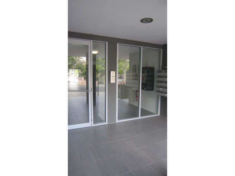 12 -635 Pacific Highway, Belmont NSW 2280