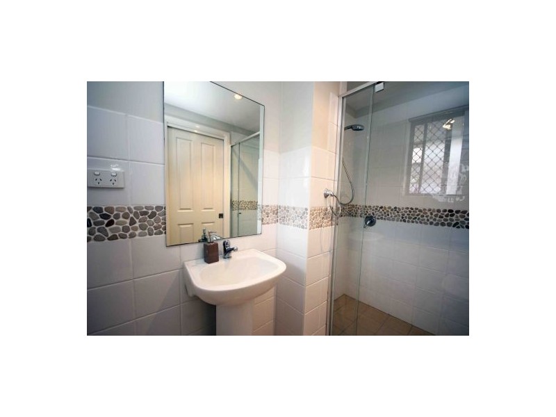 2-86 Railway Street, Cooks Hill NSW 2300