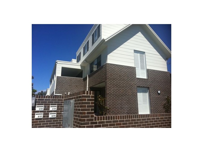 3 171 Corlette Street, The Junction NSW 2291