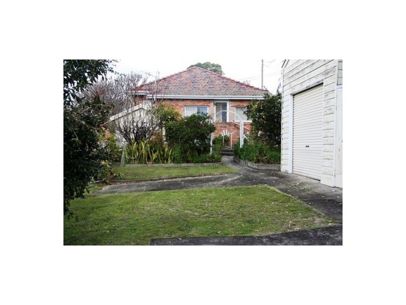 1 Macquarie Street, Belmont NSW 2280