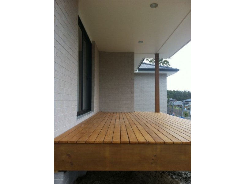 5 Furness Place, Cameron Park NSW 2285