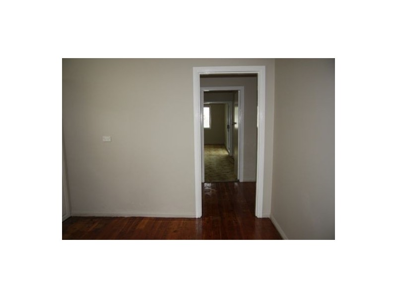 18 Beach Street, Belmont South NSW 2280