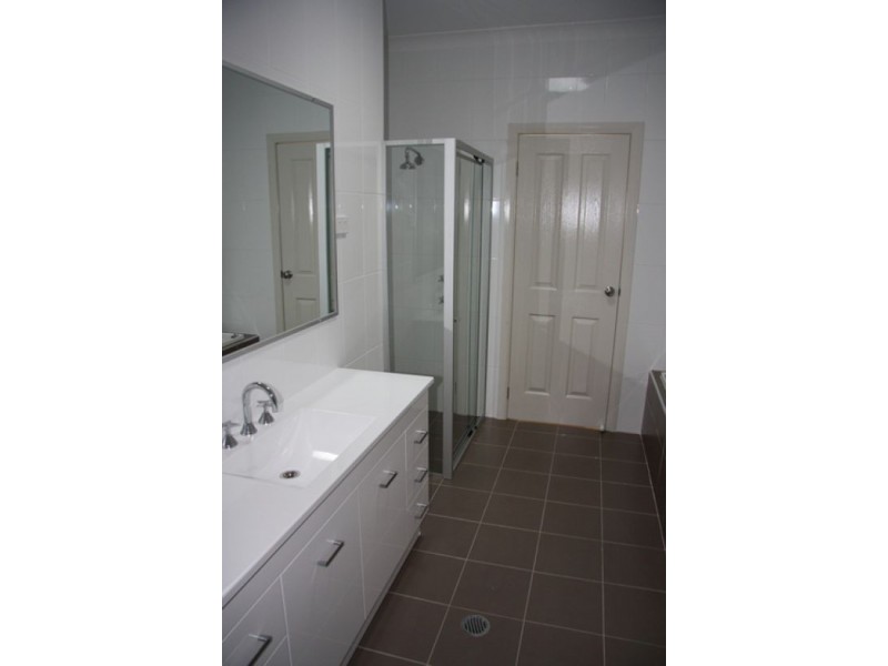 10a Floribunda Street, Floraville NSW 2280