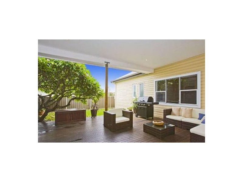 55 Hereford Street, Stockton NSW 2295