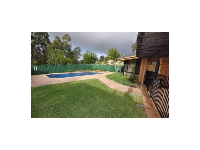 9 Churnwood Drive, Fletcher NSW 2287