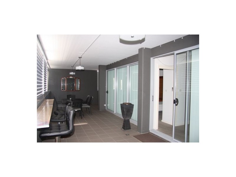 16 635-637 Pacific Highway, Belmont NSW 2280