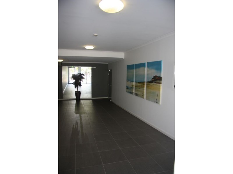 16 635-637 Pacific Highway, Belmont NSW 2280