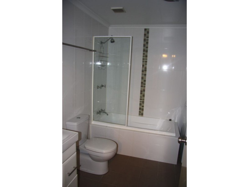 16 635-637 Pacific Highway, Belmont NSW 2280