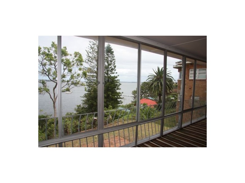 76 Ross Street, Belmont NSW 2280