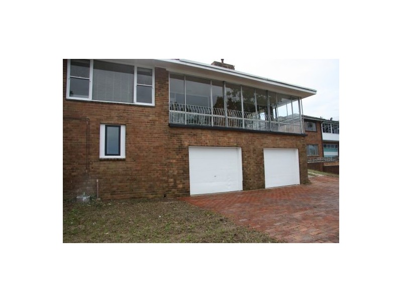 76 Ross Street, Belmont NSW 2280