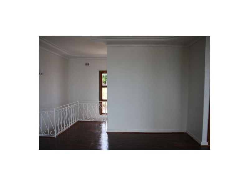 76 Ross Street, Belmont NSW 2280