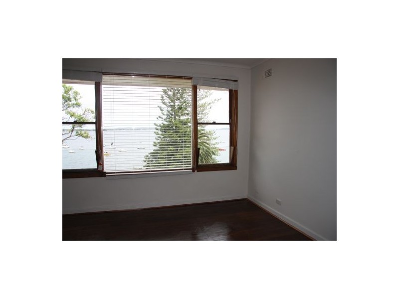 76 Ross Street, Belmont NSW 2280