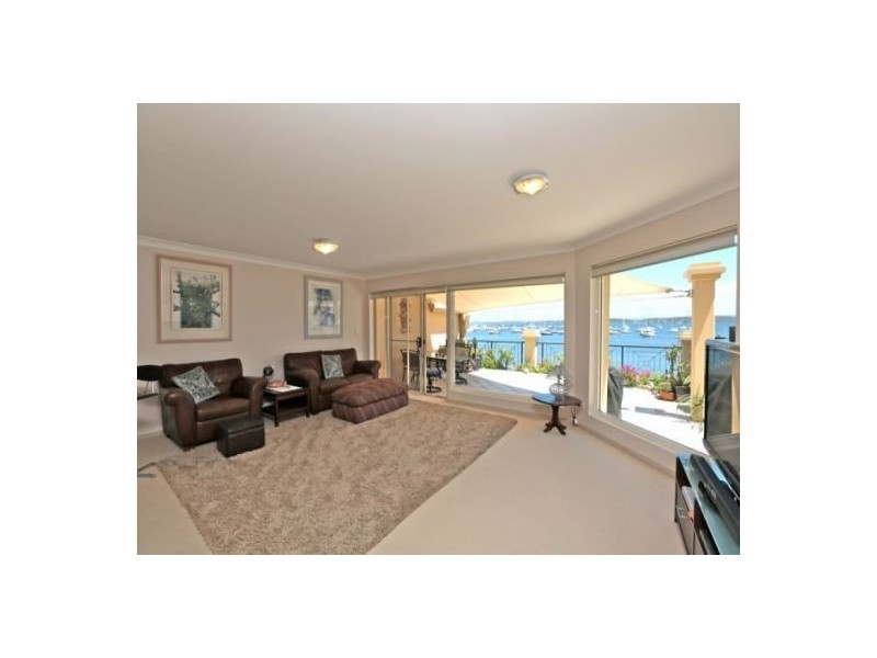 24-41 Walter Street, Belmont NSW 2280