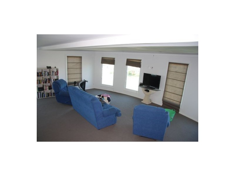 101 Marks Point Road, Marks Point NSW 2280