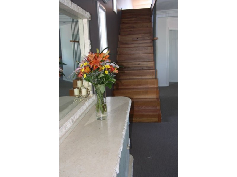 101 Marks Point Road, Marks Point NSW 2280