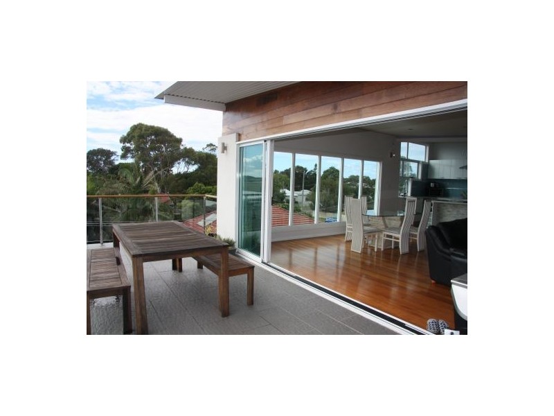 101 Marks Point Road, Marks Point NSW 2280