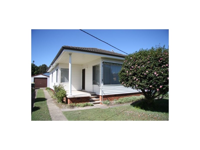 28 Ashley Street, Marks Point NSW 2280