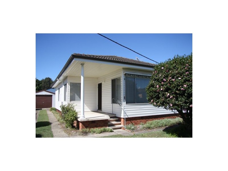 28 Ashley Street, Marks Point NSW 2280