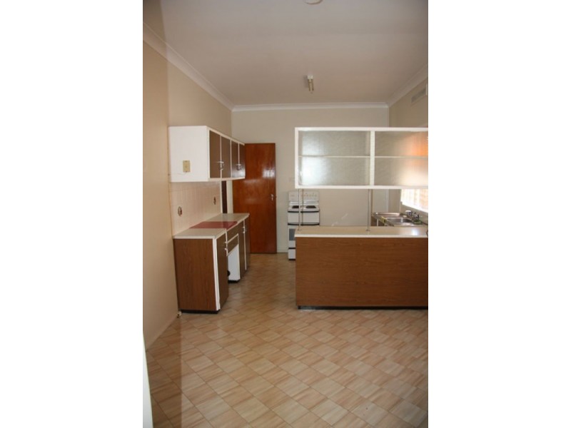 28 Ashley Street, Marks Point NSW 2280