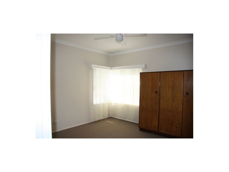 28 Ashley Street, Marks Point NSW 2280