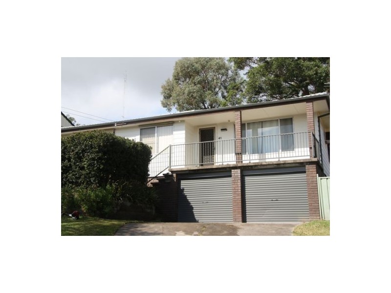 41 Amsdale Avenue, Macquarie Hills NSW 2285