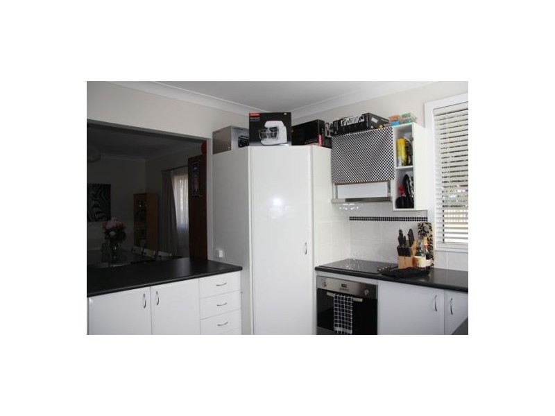 49 Lewers Street, Belmont NSW 2280