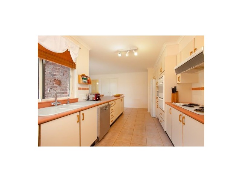 19 Cavalier Crescent, Valentine NSW 2280