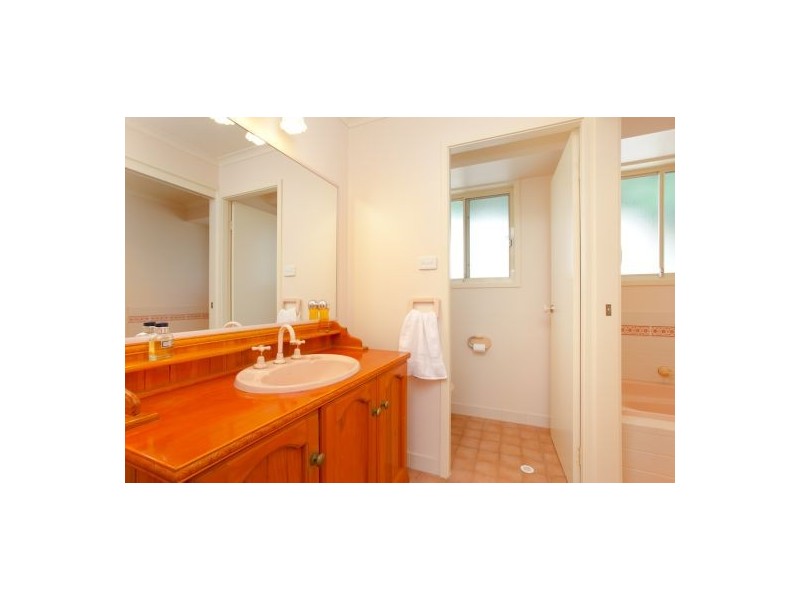 19 Cavalier Crescent, Valentine NSW 2280