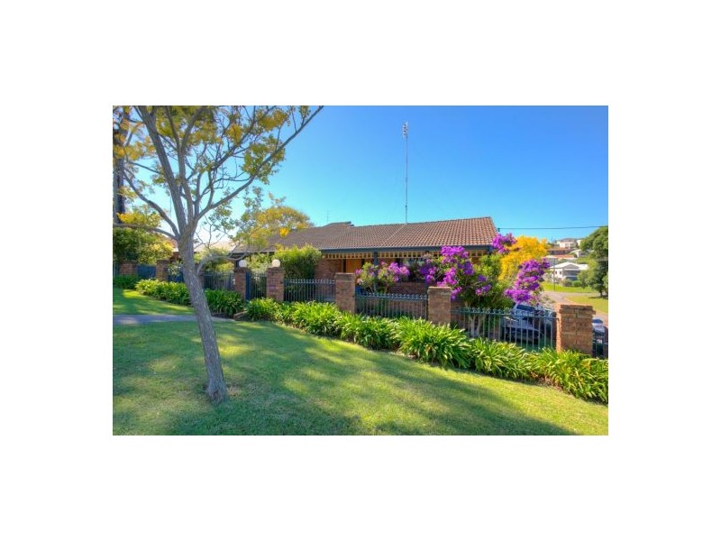 32 Frederick Street, Dudley NSW 2290