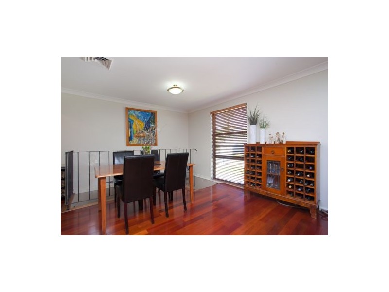 32 Frederick Street, Dudley NSW 2290