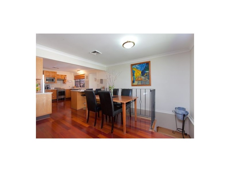 32 Frederick Street, Dudley NSW 2290