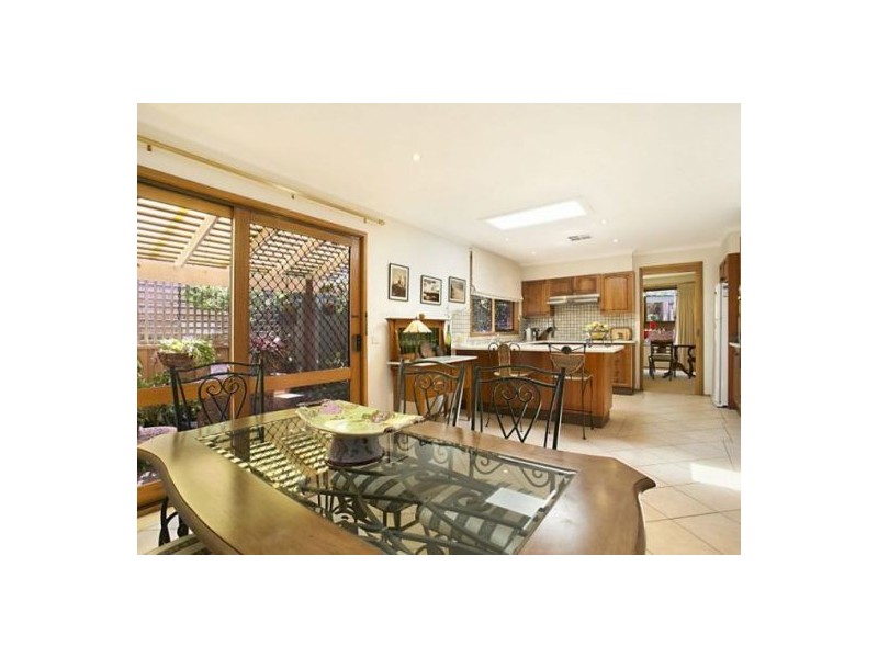 2 Camberwarra Drive, Belmont North NSW 2280