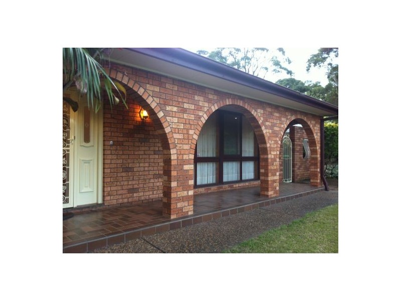 2 Camberwarra Drive, Belmont North NSW 2280