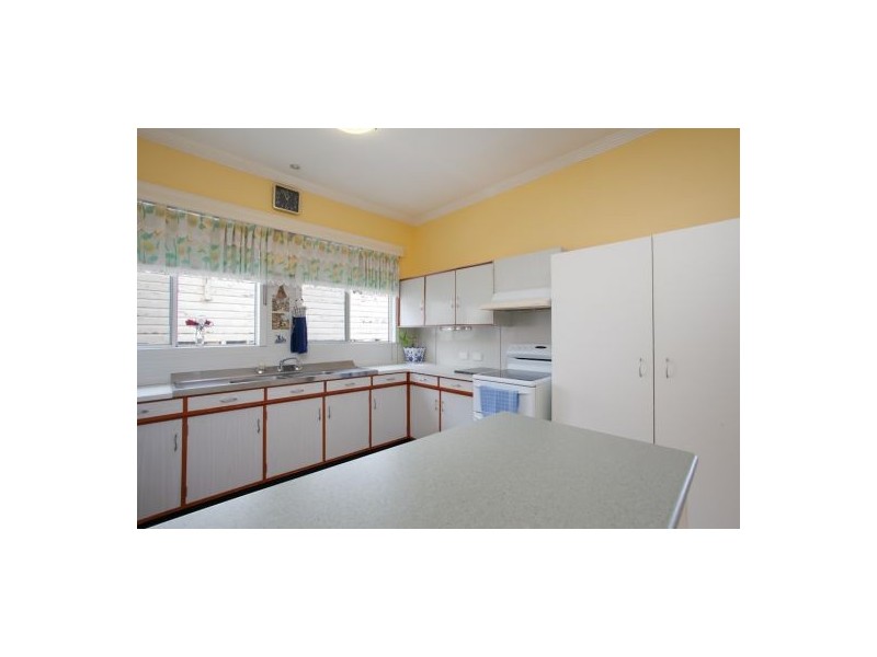 14 Villa Road, Waratah West NSW 2298